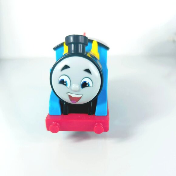 Mattel Thomas & Friends All Engines Go Motorized Train Thomas 2021 - Picture 3 of 5